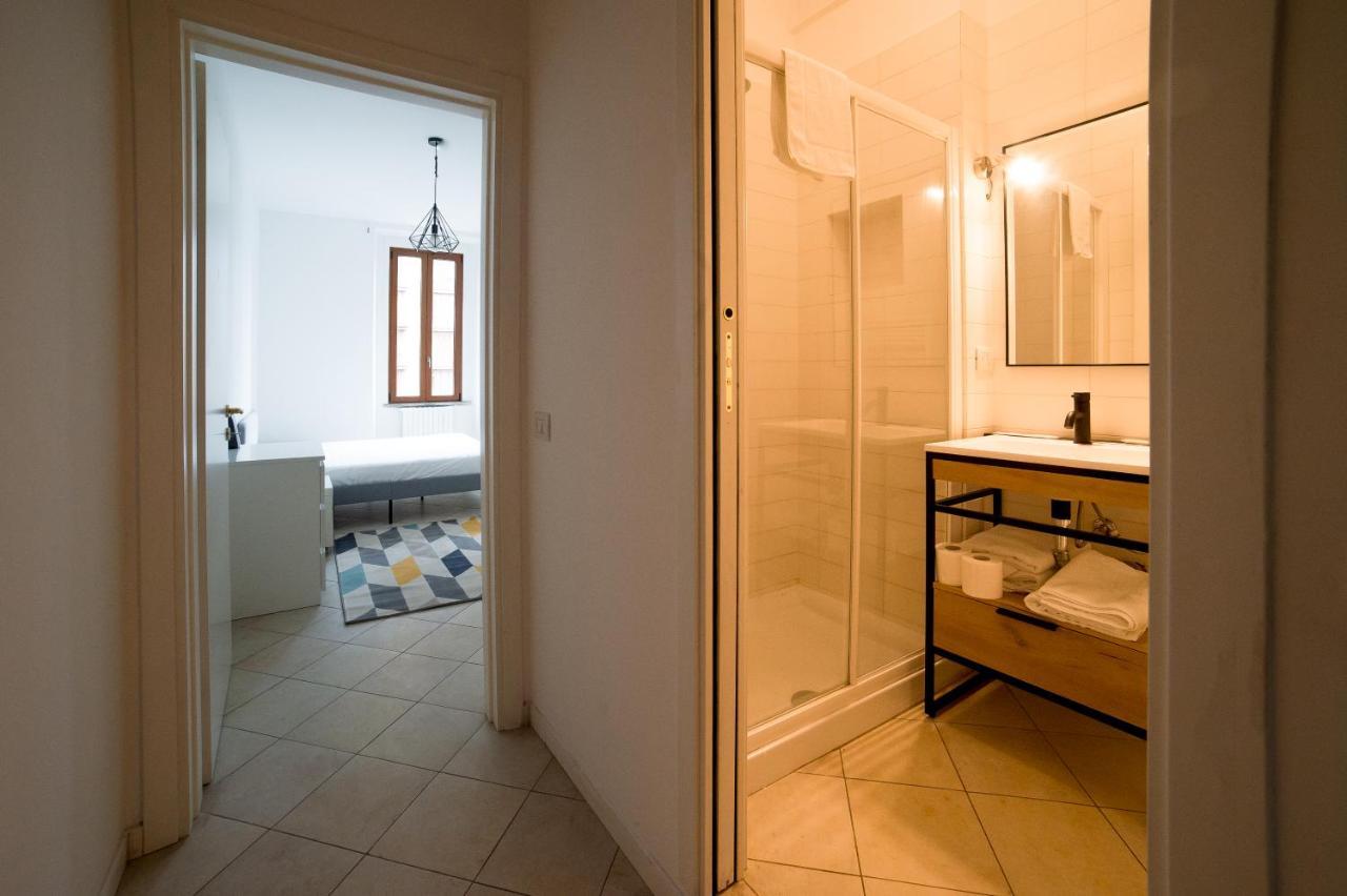 Hbhall Navigli 30 Apartment มิลาน ภายนอก รูปภาพ